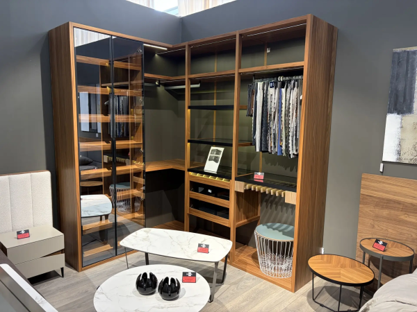 Гардеробная орех